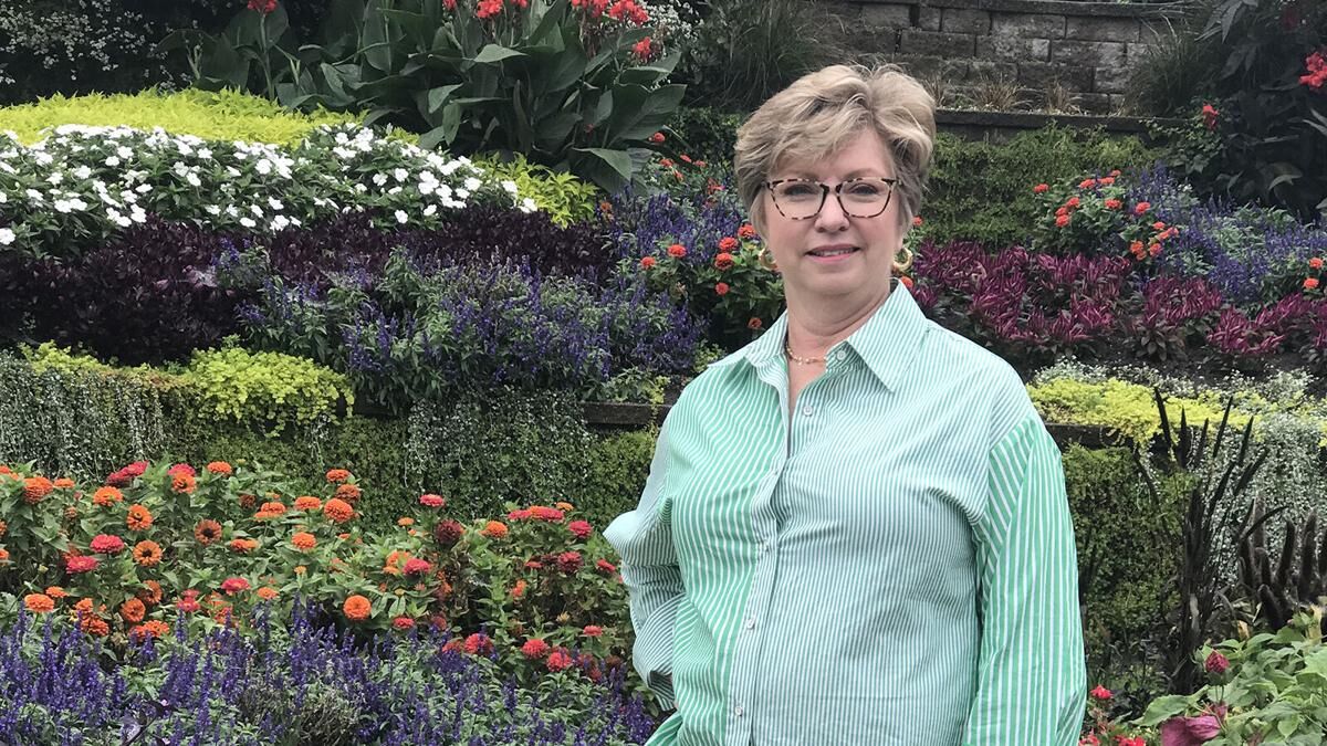 Casual coffee gathering set Omaha woman on course for lifelong learning journey